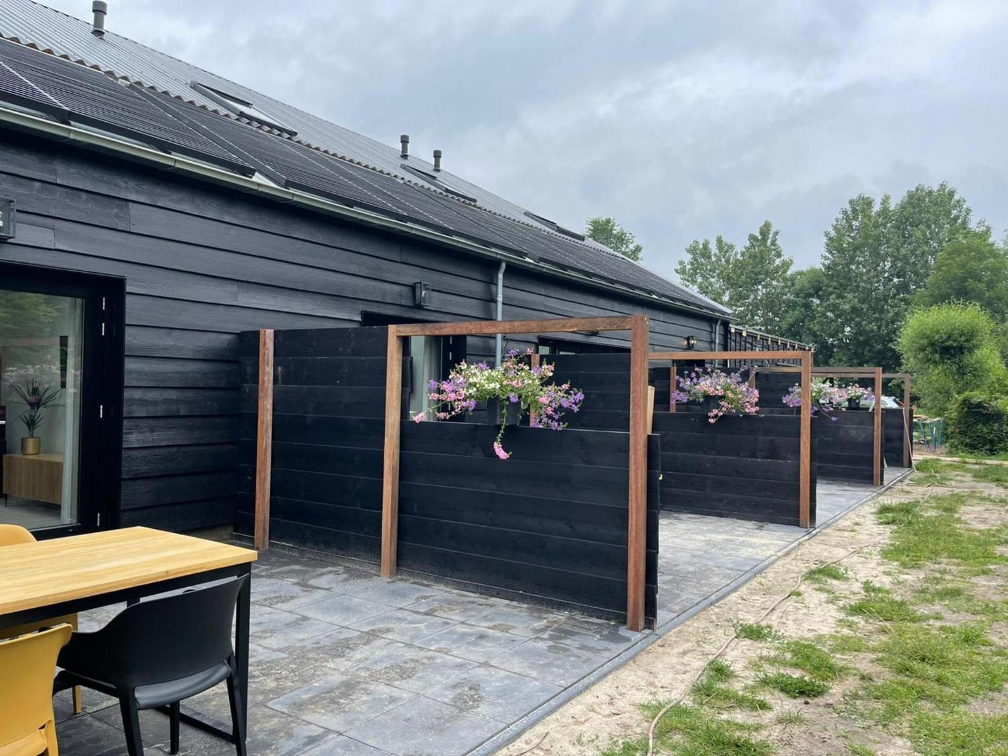 Cozy Holiday Home In Vrouwenpolder Close To The Beach エクステリア 写真