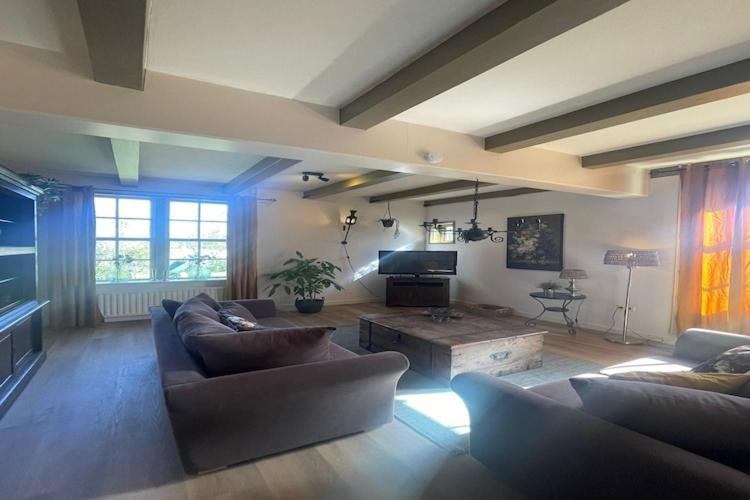 Cozy Holiday Home In Vrouwenpolder Close To The Beach エクステリア 写真