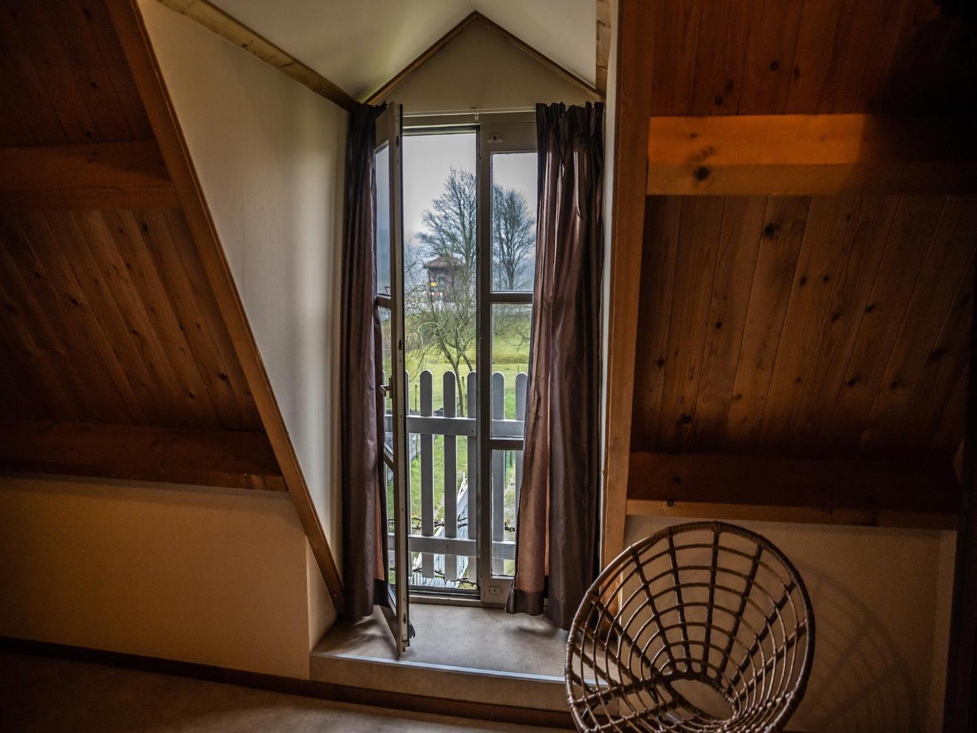 Cozy Holiday Home In Vrouwenpolder Close To The Beach エクステリア 写真